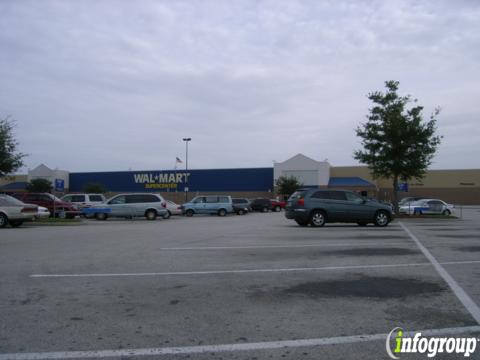 Walmart Kissimmee - Cypress Pkwy