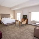 Hampton Inn & Suites Pittsburgh/Harmarville - Hotels