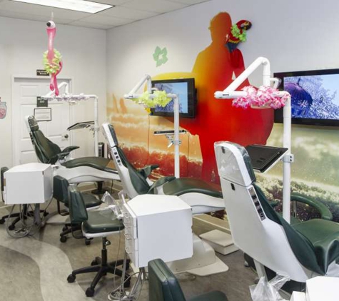 Alameda Crossing Dental Group and Orthodontics - Avondale, AZ