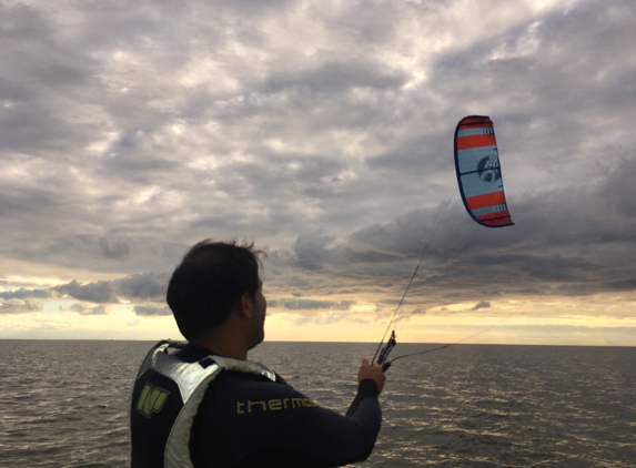 Kite Club Hatteras - Avon, NC