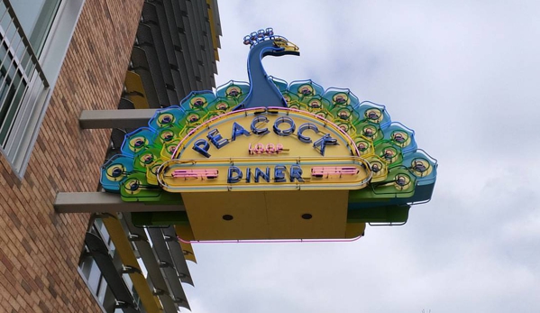 Peacock Loop Diner - Saint Louis, MO