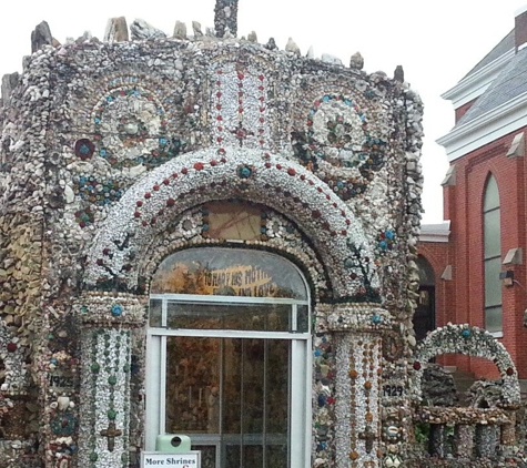 Dickeyville Grotto - Dickeyville, WI