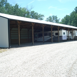 Maberry RFD Storage - Manhattan, KS