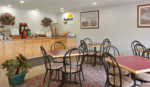 Days Inn - Hornell, NY