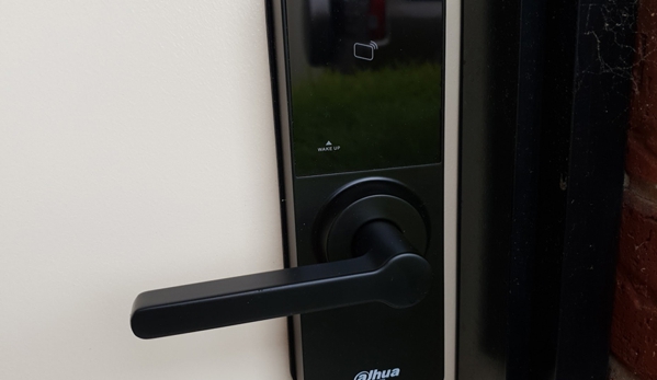 Buzz Locksmiths - Kennington, VIC