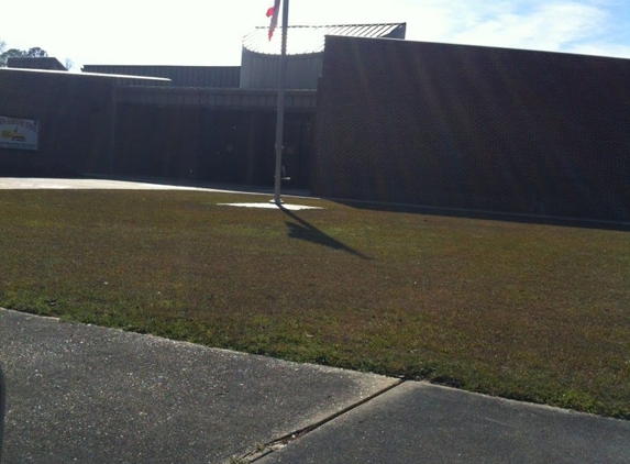 Brewton Elementary School Grades 1 Thru 4 - Brewton, AL