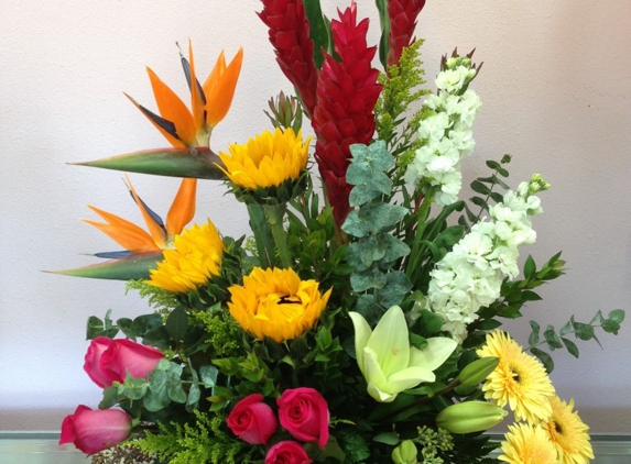 Juanita's Flowers For All Occasions - McAllen, TX