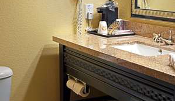 Best Western Bowie Inn & Suites - Bowie, TX