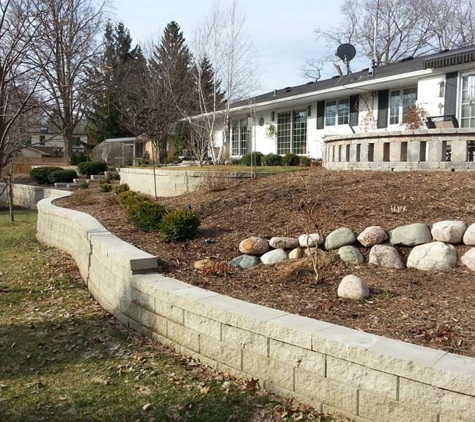 Burdick Lawn & Landscaping, L.L.C. - Elkhorn, WI