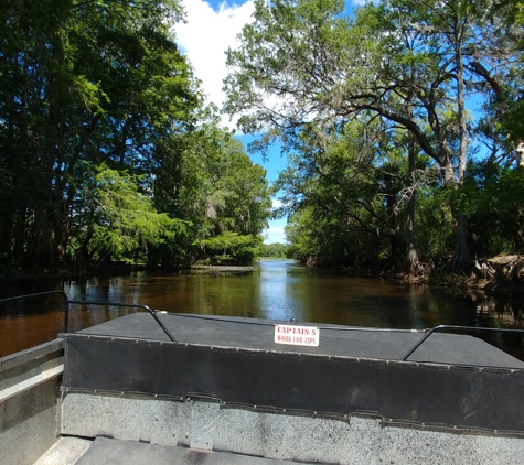 Wild Bill's Airboat Tours - Inverness, FL