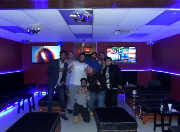 Puff N Pass Hookah Lounge - East Stroudsburg, PA