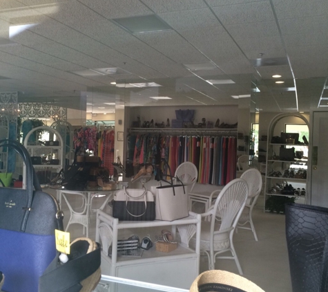Kemp's Shoe Salon & Boutique - Stuart, FL