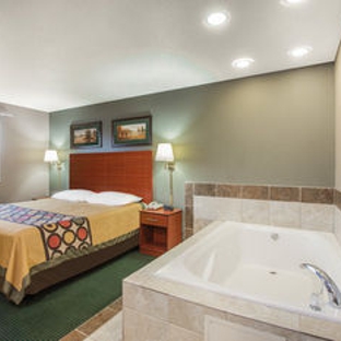 Super 8 by Wyndham Clearfield - Clearfield, PA