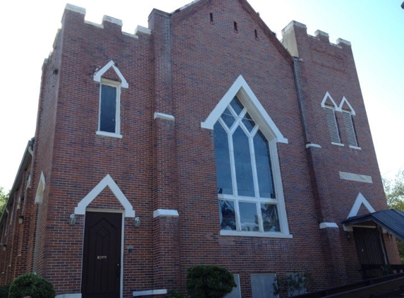 Zion Lutheran Church - Tampa, FL
