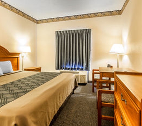 Econo Lodge - Chattanooga, TN