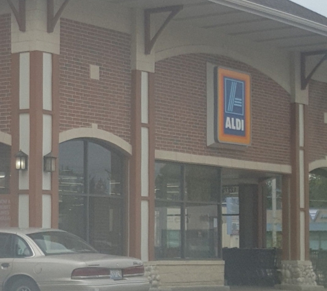 Aldi - Blue Island, IL