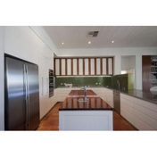 Gallery Image Number 3