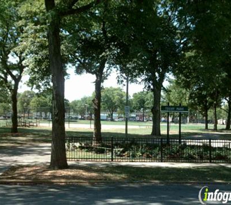 Touhy Park - Chicago, IL