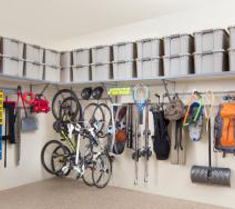 Immaculate Garage-Home Storage - Venetia, PA