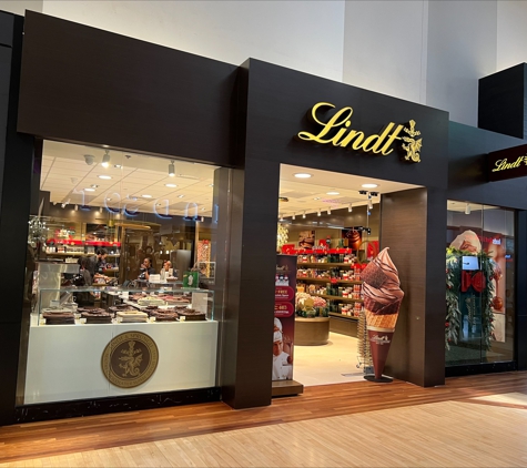 Lindt Chocolate Shop - Hanover, MD