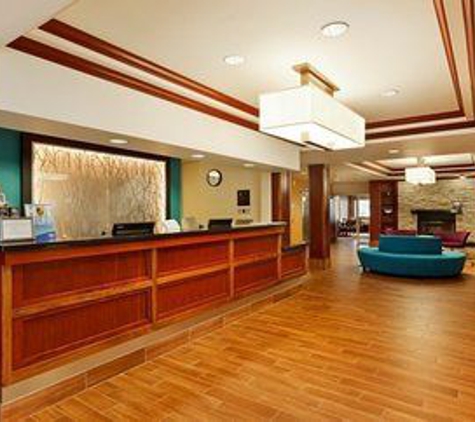 Fairfield Inn & Suites - Lake Oswego, OR
