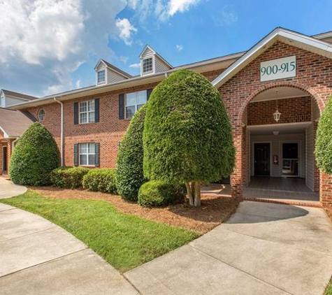 Caveness Farms Apartment Homes - Wake Forest, NC