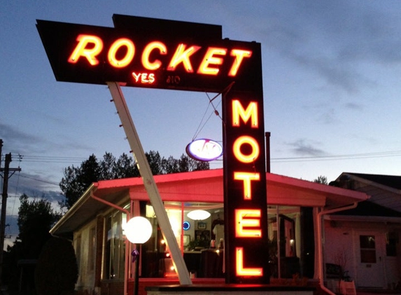 Rocket Motel - Custer, SD