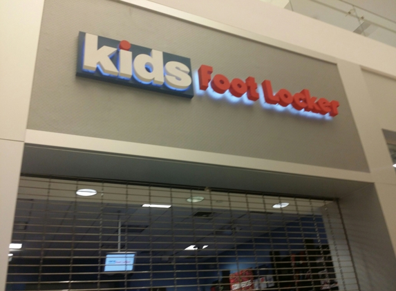 Kids Foot Locker - Glendale, CA. I love this store lots of styles