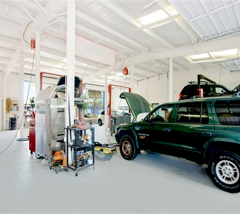 Dealers Choice Complete Car Care Center - Naples, FL