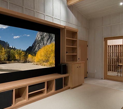 The NQ Cable Guy - Mount Louisa, QLD. LCD/Plasma TV Wall Mounting