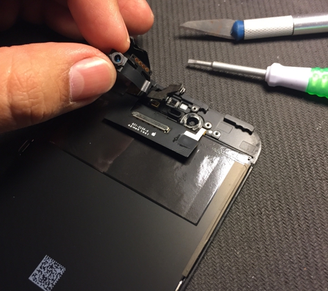 iRestore Cracked Screen Help - Weslaco, TX