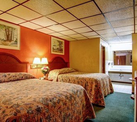 Econo Lodge - Sainte Genevieve, MO