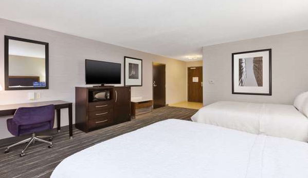 Hampton Inn and Suites Flint/Grand Blanc - Flint, MI