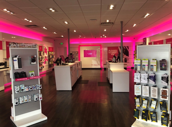 T-Mobile - Thornton, CO