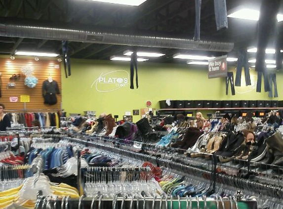 Plato's Closet - Springfield, MO