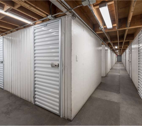 Extra Space Storage - Bellflower, CA