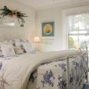 Harbour Cottage Inn - Bed & Breakfast & Inns