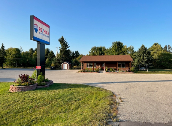 RE/MAX Superiorland - Munising, MI