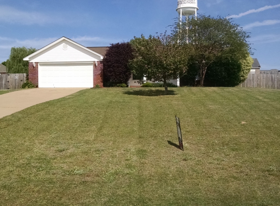 Hometown Lawn Care - Prattville, AL