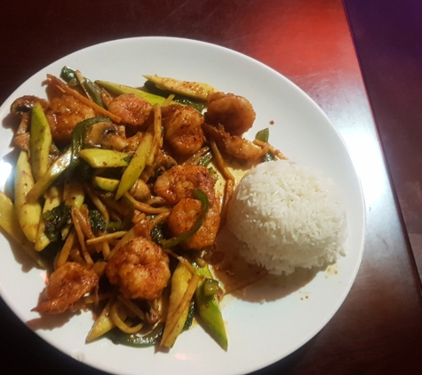 TUM THAI - Kenilworth, NJ