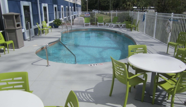 Best Western Waldo Inn & Suites - Waldo, FL