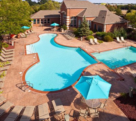 Lake Clearwater Apartments - Indianapolis, IN