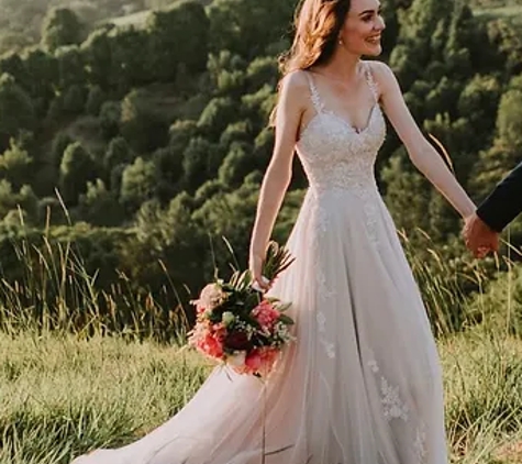 iSew4U Alterations & Dressmaking - Montville, QLD