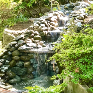 Water on the Rocks - Woodinville, WA