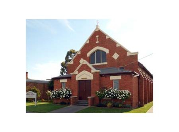 Barry & Annette Lett Funeral Directors - Sale, VIC