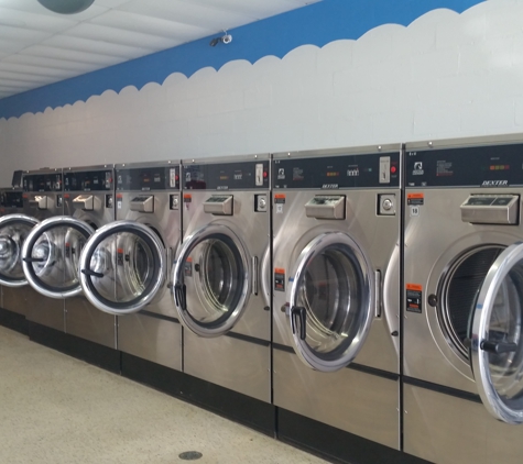 A Laundromat of Daytona Beach (24 HOURS) - Daytona Beach, FL