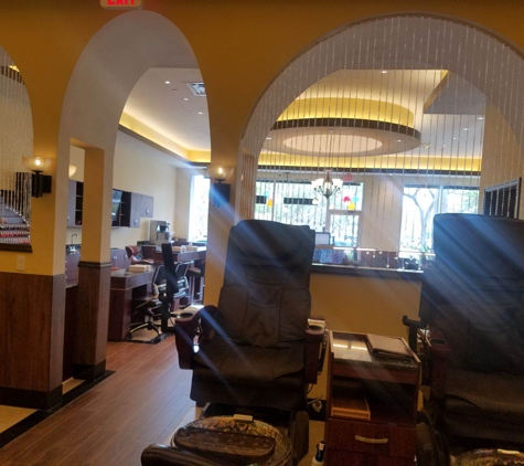 FNF Nail Spa - Plantation, FL