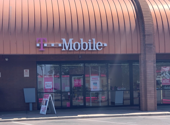 T-Mobile - Peoria, AZ