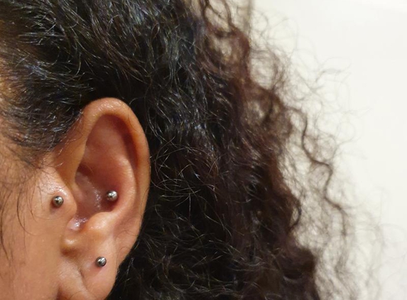 Off Ya Tree - Darwin City, NT. Tragus, Conch & Lobe