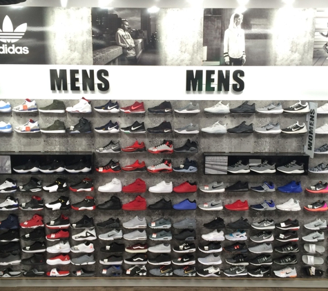 Hibbett Sports - Logan, UT